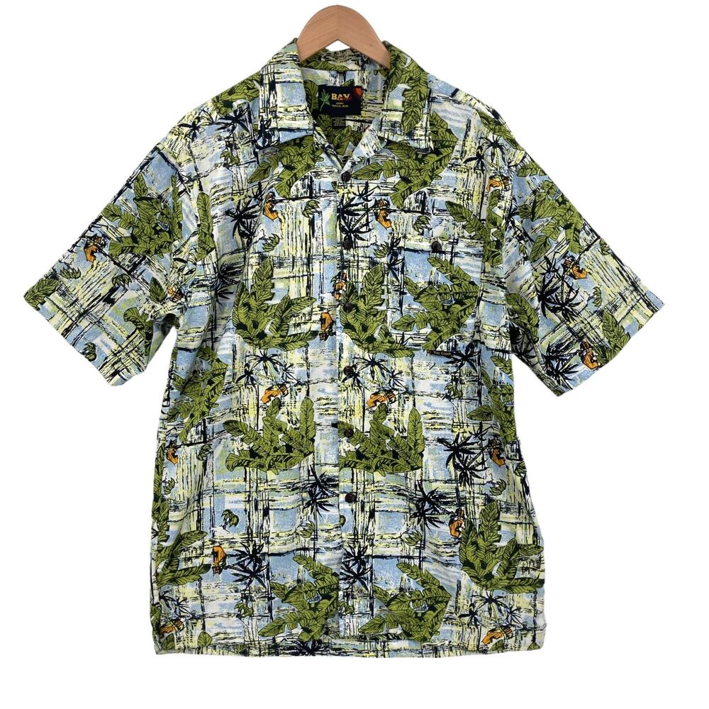 BAY CREEK Hawaiian Aloha Shirt Mens Medium Green Tropical Palm Trees Button Down